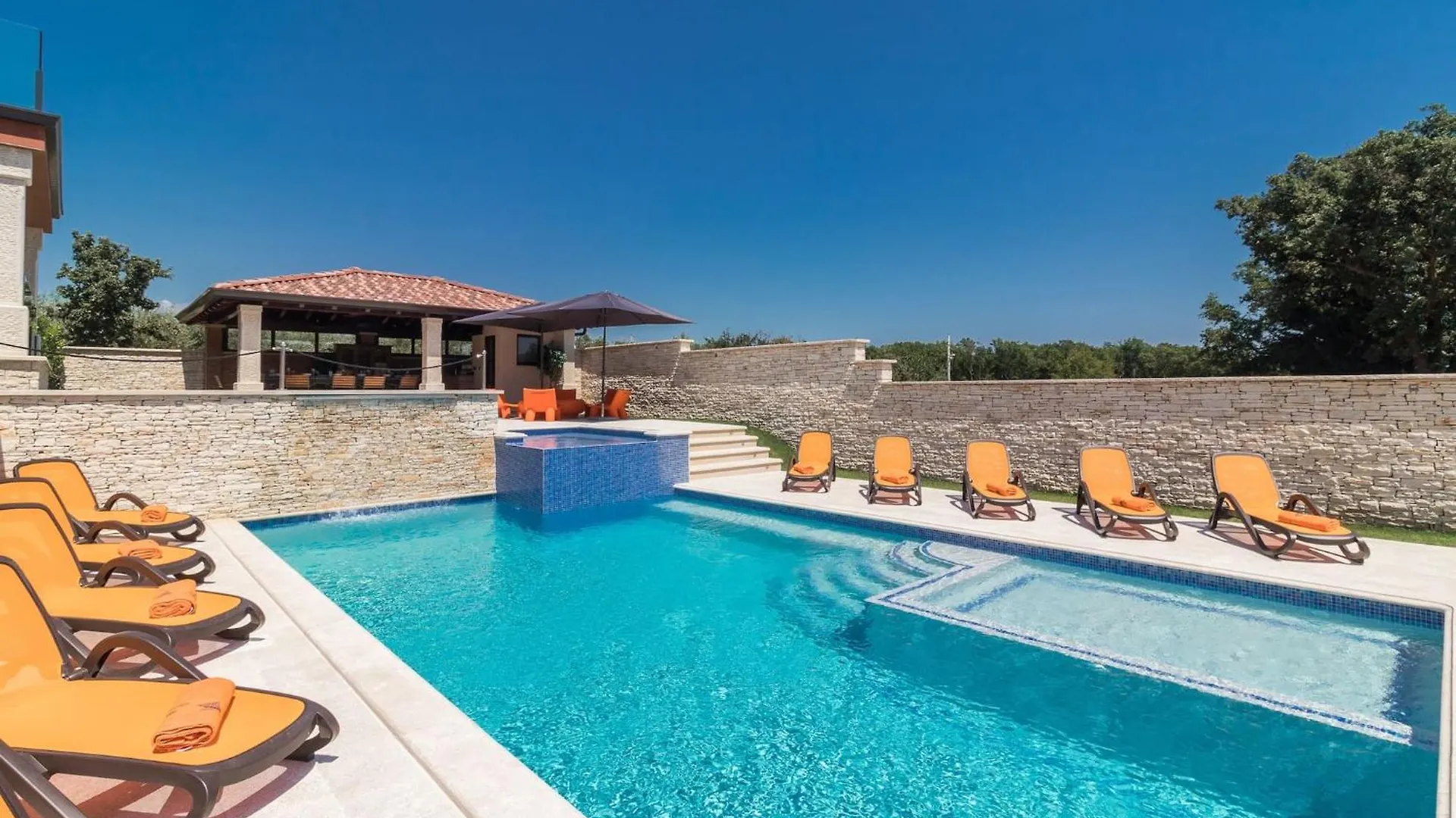 Luxurious Villa Istra Kamen Pula 0*,